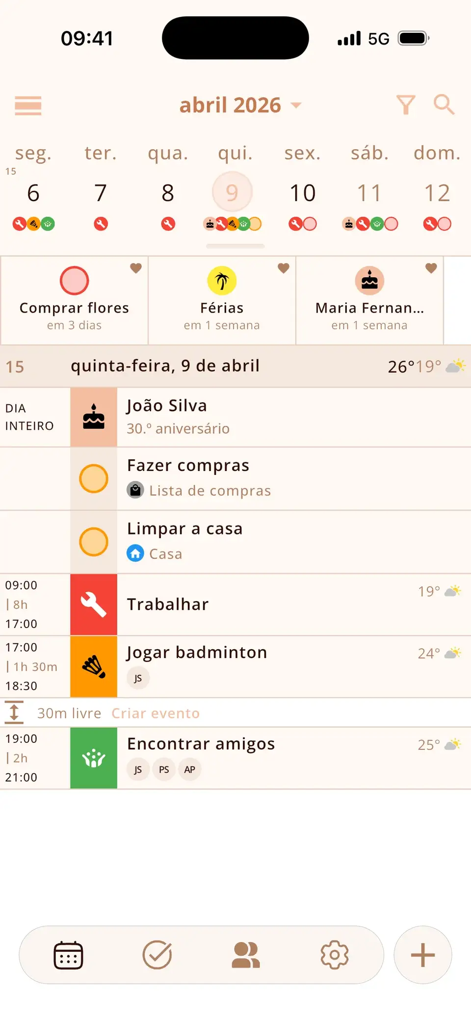 Calendário do Miracal com eventos, tarefas, um aniversário, contagens regressivas e o clima
