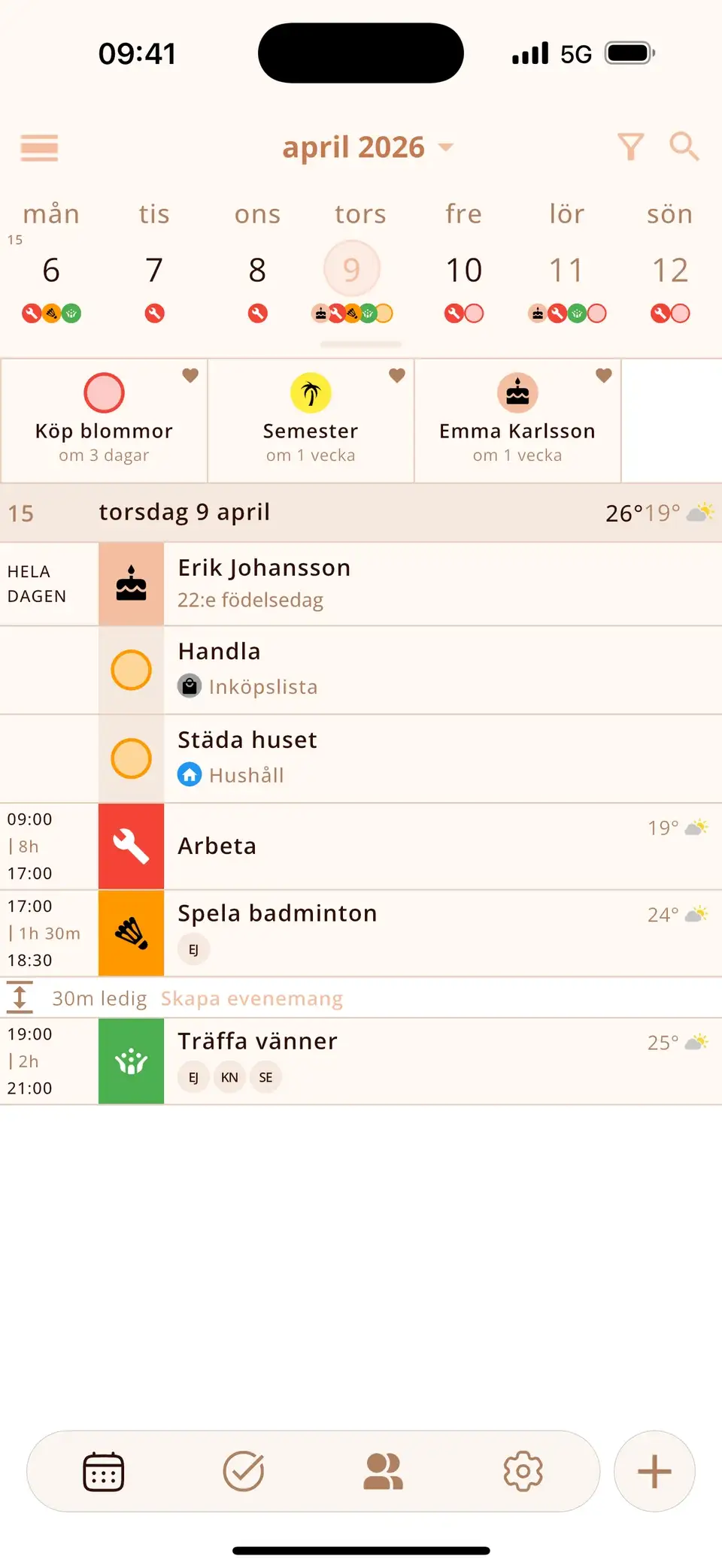 Miracal-kalendern med händelser, uppgifter, en födelsedag, nedräkningar och väder