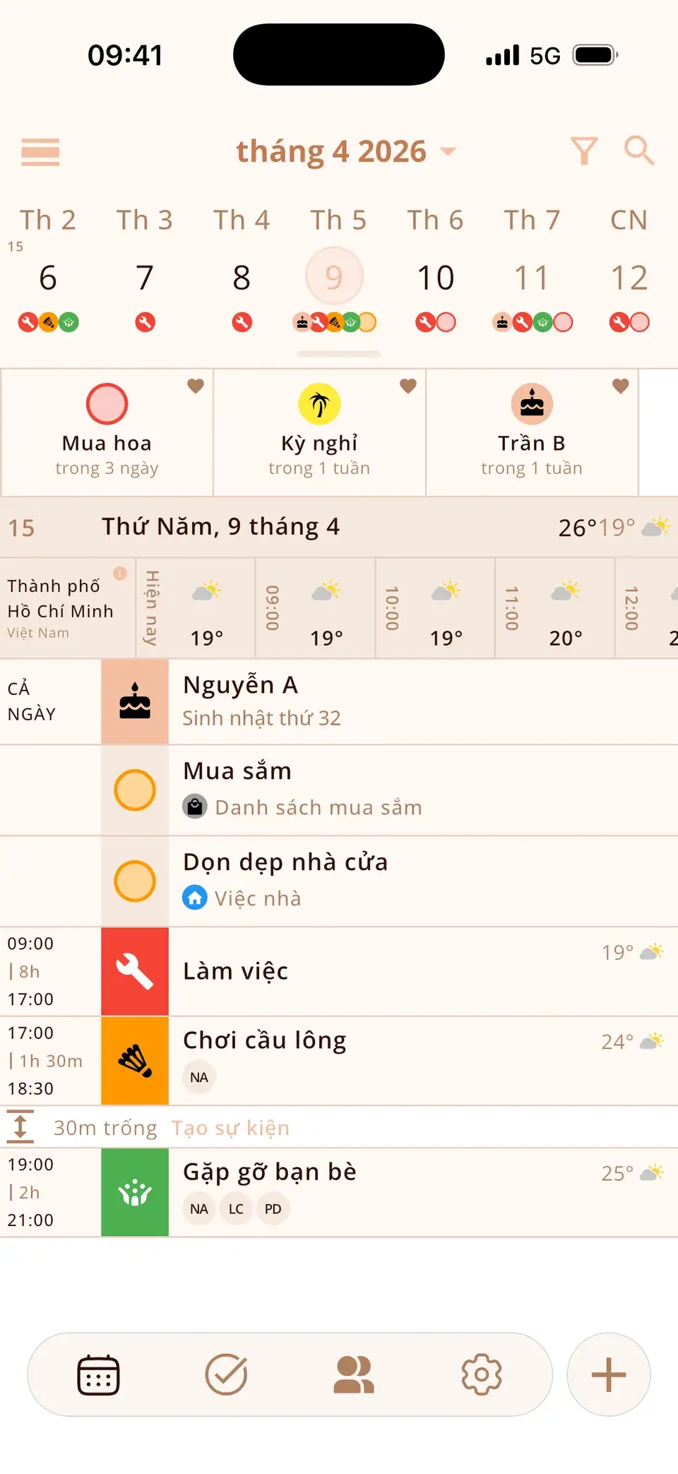 Một ngày trong Miracal với dự báo theo giờ và nhiệt độ bên cạnh các sự kiện