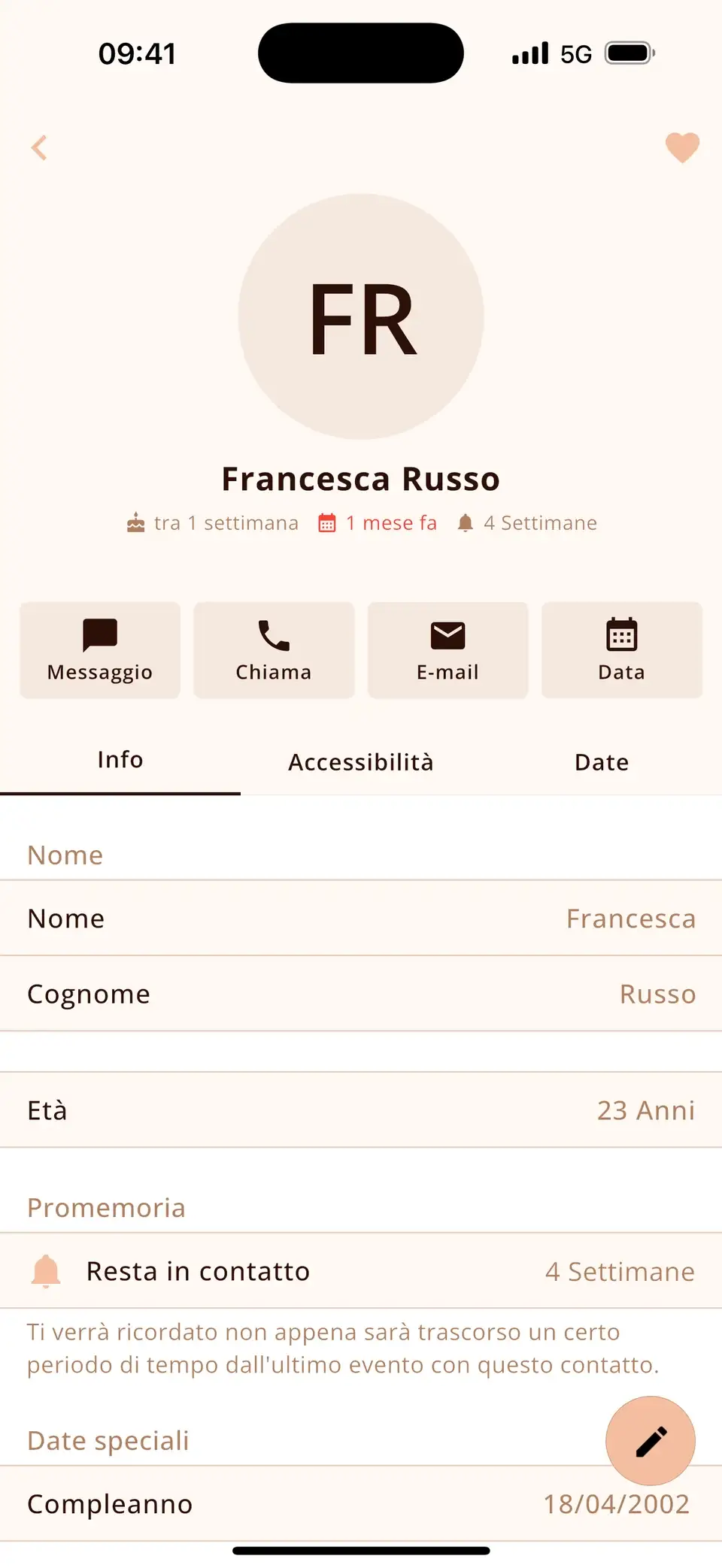 Contatto in Miracal con un promemoria per restare in contatto ogni 4 settimane
