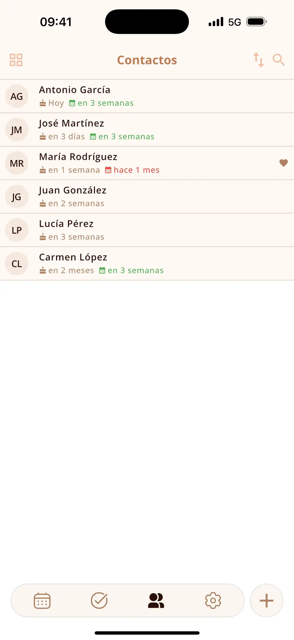 Lista de contactos en Miracal con los próximos cumpleaños y los últimos encuentros